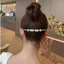 Cảm giác cao cấp Thời trang màu trắng với kim cương giả Lược tóc gãy Tính khí Nổ Lược đầu sau Lược chèn Tidy-up 6.15