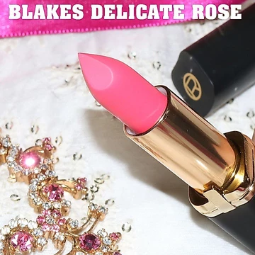 Son Loreal Blake’s Delicate Rose màu hồng cam neon