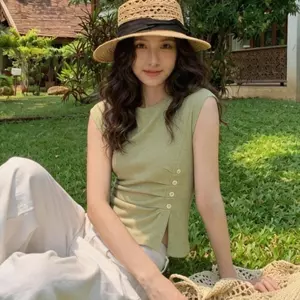 Thiết kế phong cách mới mùa hè Ba nút xếp ly phiên bản Hàn Quốc Áo thun cao cấp dành cho nữ