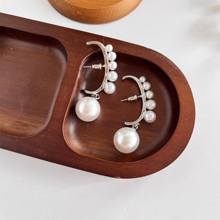 Trang sức bông tai ngọc trai thanh lịch, sang trọng