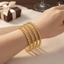 Bộ 5 Vòng Tay Ngọc Trai ABS Nữ Hạt Vàng Co Giãn Dây Đeo Tay Co Giãn