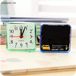 Báo động sinh viên dễ thương Clo Báo động tương tự Clo Vuông Bedsidepact Clo Trang trí máy tính để bàn Clo Phòng ngủ sinh viên Báo động điện tử Clo [VN]