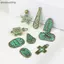 AA 10 Chiếc Khác Nhau Retro Totem Phong Cách Kim Loại Nút Mặt Dây Cho Quần Áo Áo Áo Đồng Phục Jaet Trang Trí Treo DIY Làm Phụ Kiện VN