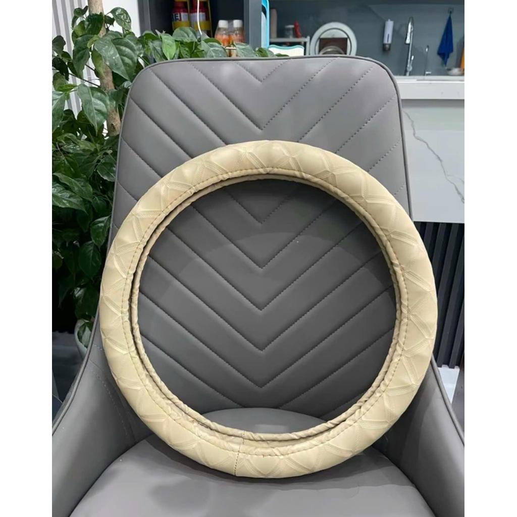 Bọc vô lăng Nappa Đúc 6D quả trám đủ size cho các dòng xe con, xe tải, xe khách, xe đầu kéo và xe giường nằm
