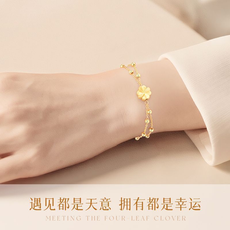 Vòng tay hai lớp cỏ bốn lá sang trọng và quyến rũ