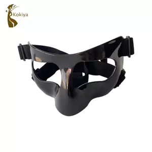 Mặt nạ bảo vệ mũi bóng rổ có thể điều chỉnh để bảo vệ mũi thể thao với chất liệu PC