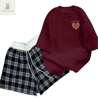 sét bộ quần đùi cộc kẻ caro cạp chun màu trắng +mix áo phông form rộng-chữ  L O V E  ART in ngực -