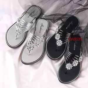Dép xỏ ngón kim cương giả DARON, Dép hoa pha lê chống trượt chống trượt, Dép hoa ngày lễ phẳng sáng bóng thời trang ngoài trời