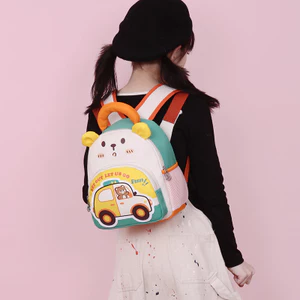 Gấu Nhỏ Lái Xe Trẻ Em Lớp Nhỏ Dễ Thương Mẫu Giáo Schoolbag Bé Trai Ba Lô Ba Lô Ba Lô Ba Lô Cho Trung Công Sở Bé Gái Ba Lô
