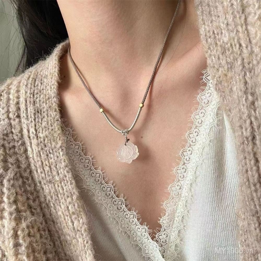 Mặt dây chuyền vòng cổ giả chalcedony hoa sen phong cách Trung Quốc, thiết kế đơn giản và đa năng