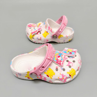Dép sục nhựa trẻ em chủ đề friends & kitty pastes, sục nhựa đúc tặng kèm charm sticker trang trí