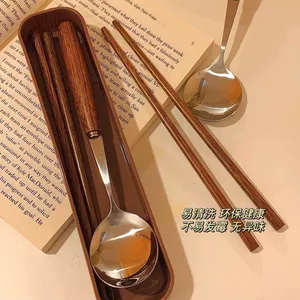 Caramel Wenge!Cảm giác cao cấp Tay cầm bằng gỗ hình trụ Đũa Thìa Đi chơi kèm với Bộ đồ ăn di động Học sinh 6.2