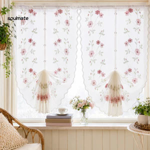 Linh hồn| Xử lý cửa sổ ren tinh tế Giải pháp phân vùng hiện đại được thiết kế để phù hợp với nhiều loại mở bao gồm cửa sổ Bay và quần thấp giúp xác định không gian riêng biệt trong khi
