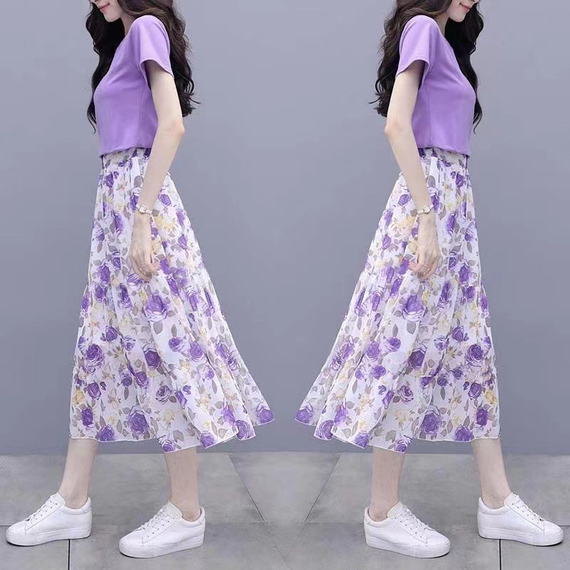 Set Áo Thun Tím Phối Chân Váy Hoa Nhí - Bộ Áo Phông Chân Váy Voan kiểu Hàn Quốc, thanh lịch, tôn dáng