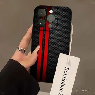 Ốp Điện Thoại Nếp Nhăn Mát Linh Hoạt Màu Đỏ Dọc Đường Sợi Carbon Họa Tiết Thích Hợp Cho iPhone 16promax xr xs 11promax 12promax 13 14 15 pro max 17promax 11 12 Vỏ Bảo Vệ Chống Sốc