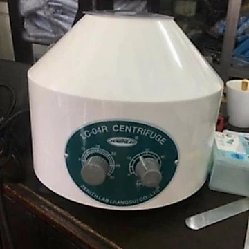 Máy ly tâm 6 ống LC - 04R CENTRIFUGE tách huyết tương làm PRP