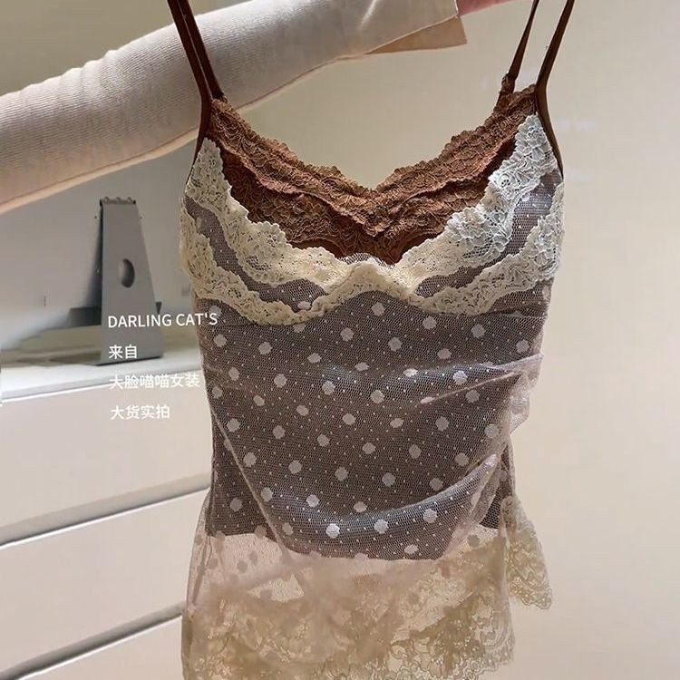 Áovest phong cách Pháp với ren, thiết kế đệm ngực gợi cảm, phù hợp cho nữ mùa hè