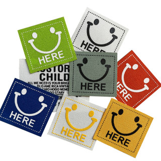 Miếng dán vải hoạt hình dễ thương với họa tiết smiley offset print để trang trí quần áo - YJVJ