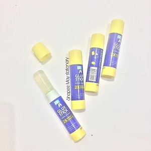 Keo dán khô, hồ kho thỏi son Hàn Quốc Korea DOUBLE A 2X nắp màu vàng siêu dính. -