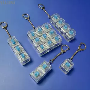 Móc khóa YUJINI Fidget, Bàn phím ngón tay giảm căng thẳng tiện ích, Nút Keycap 4 / 5 Phím Vượt qua thời gian Mũ bàn phím dành cho người lớn