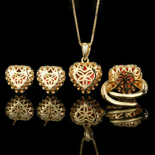 Bộ Đồ Nữ Ruby Kim Cương Phong Cách Hiện Đại