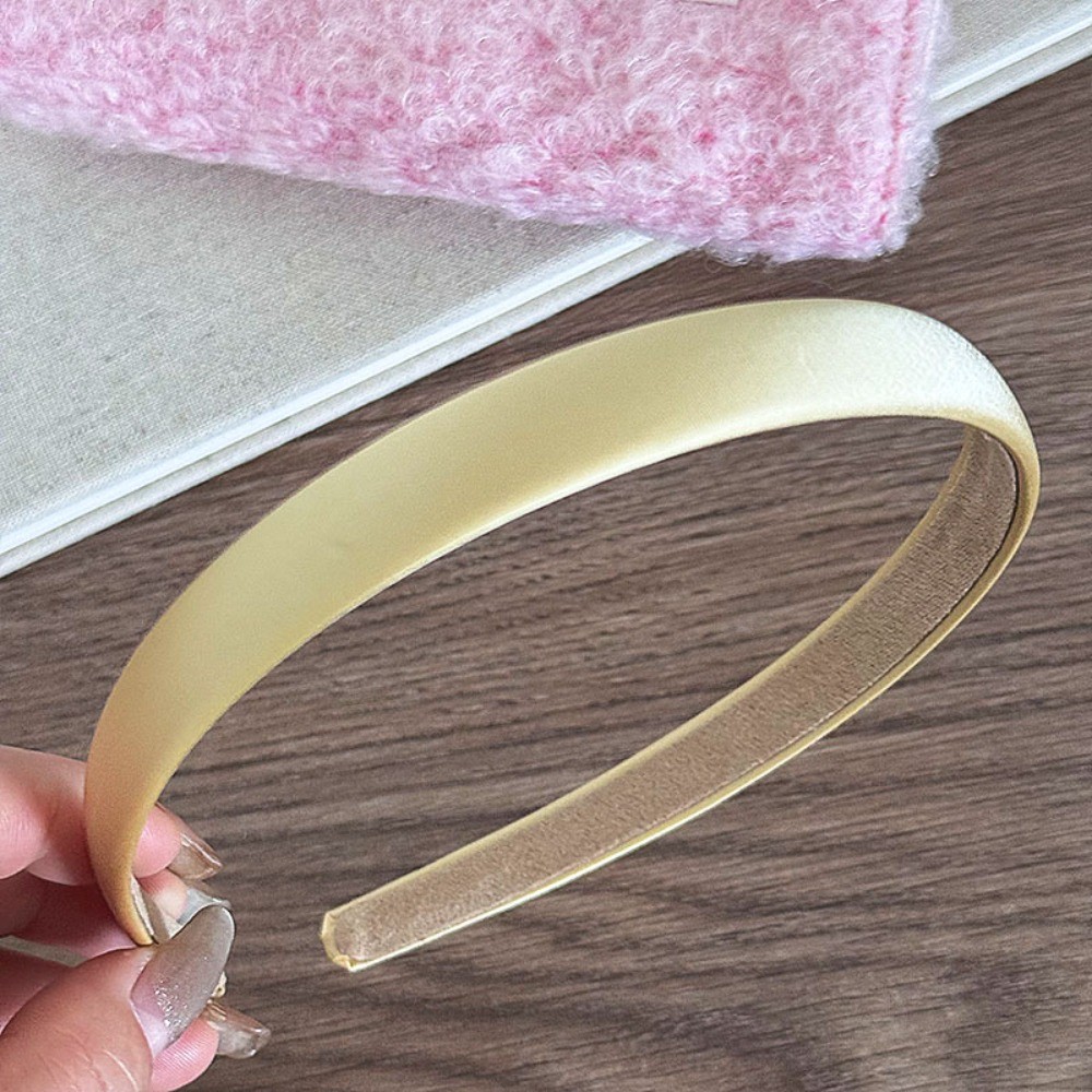 Hululu / Phiên Bản Hàn Quốc Satin Mỏng Băng Đô Nữ Phù Hợp Với Đi Chơi Retro Pháp Kẹp Tóc Hươu Nhung Chống Trơn Trượt Phong Cách Hồng Kông Mũ