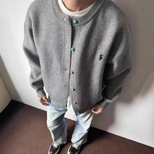 Áo len cổ tròn Nam Nữ, thiết kế thêu Jacquard đơn giản và màu sắc tinh tế