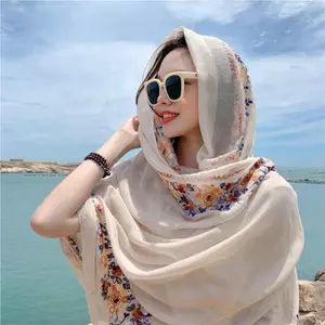 Khăn choàng lụa sa mạc Khăn choàng lớn mùa hè mỏng bên ngoài phù hợp với nữ Phong cách mới Áo choàng du lịch bên bờ biển Bohemian