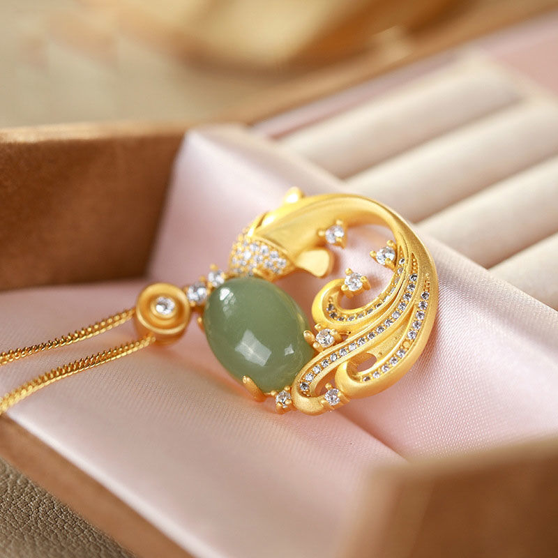 Vòng cổ mặt dây chuyền ngọc bích mạ vàng biểu tượng cá thịnh vượng hàng năm