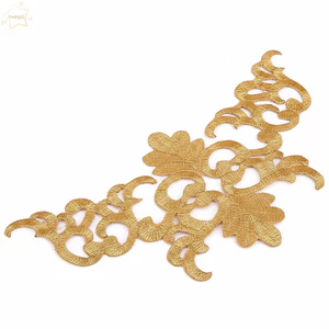 AWNGD 4 Miếng Dán Thêu, Miếng Dán Đính Thêu Vàng Hình Đám Mây, Ren Thêu 8.86 × 4.16inch Sắt Trên Miếng Dán Trang Trí Quần Áo
