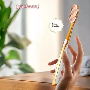 6 Bàn chải đánh răng lông mềm đầu lớn, thiết kế rộng chống trượt, có đầu bàn chải hình chữ U mở rộng