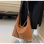 Túi ESSENCEH Da lộn Hobo, Chất liệu da lộn Túi đeo vai cổ điển màu trơn, Thời trang sức chứa lớn Thiết kế cổ điển Dây đeo vai Túi xách dung tích lớn Đi chơi thông thường