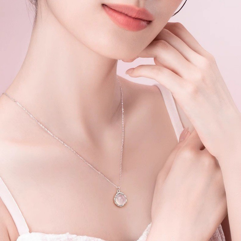 Vòng cổ chalcedony băng thời trang và đa năng