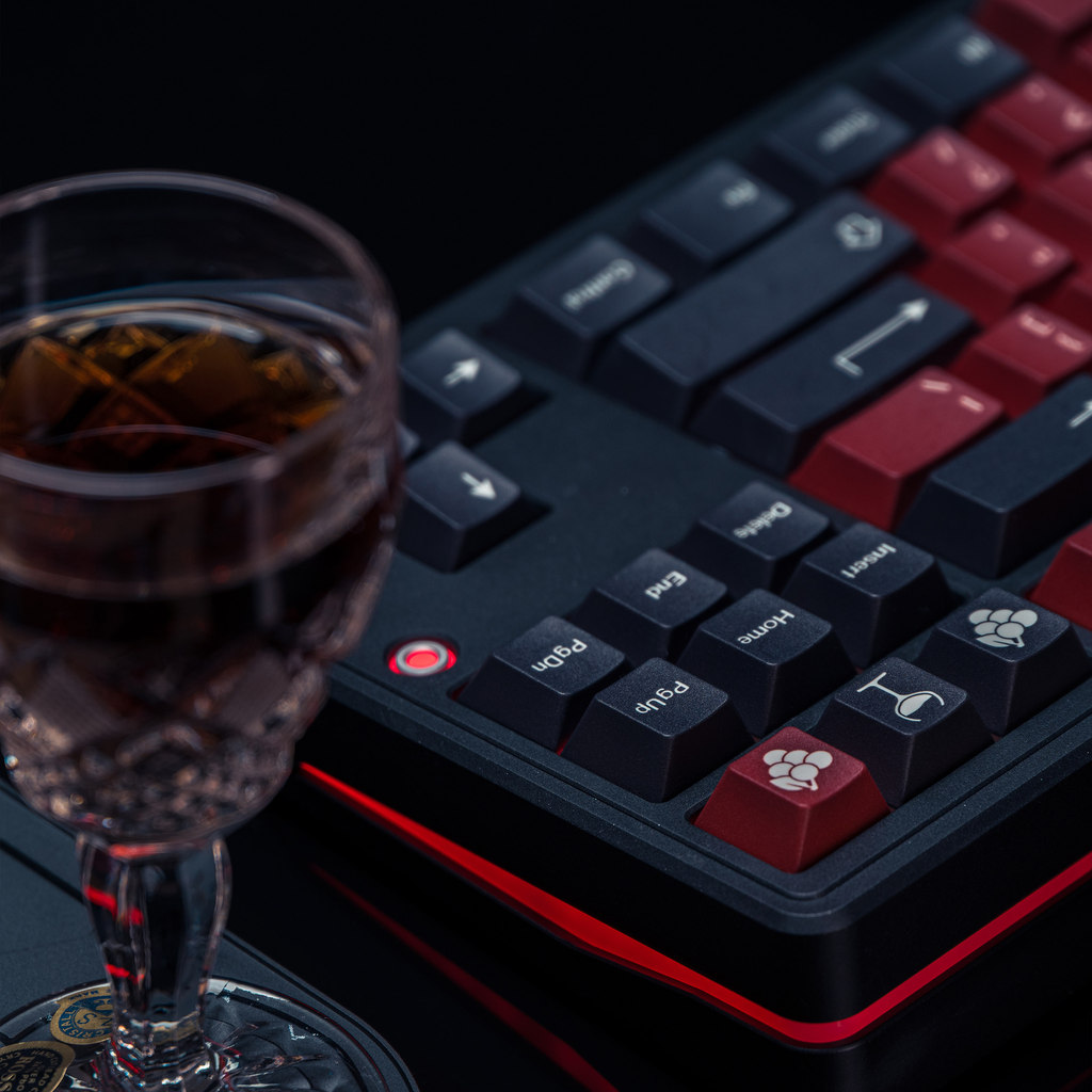 GMK Burgundy Clone Keycaps Chất liệu PBT Cherry Profile 1.7mm Nhuộm dày phụ Bàn phím cơ Keycaps | BigBuy360 - bigbuy360.vn