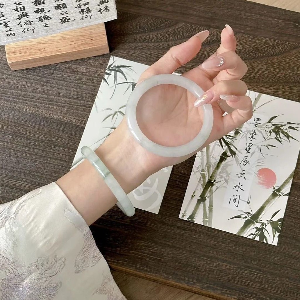 Vòng tay đá mắt mèo xanh và hồng ánh trăng trắng