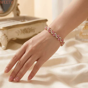 Vòng tay đá quý pha lê WEETW, Dây chuyền tay chữ thập Zircon sáng bóng mạ vàng, Hợp kim đầy màu sắc cổ điển Trang sức thời trang quyến rũ thanh lịch dành cho nữ