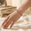 Vòng tay đá quý pha lê WEETW, Dây chuyền tay chữ thập Zircon sáng bóng mạ vàng, Hợp kim đầy màu sắc cổ điển Trang sức thời trang quyến rũ thanh lịch dành cho nữ