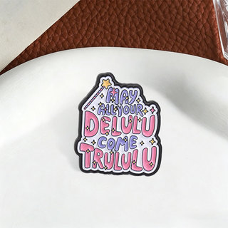 Có Thể Tất Cả Của Bạn Delulu Đến Trulu Magic Wand Men Trâm Dễ Thương Pastel Trích Dẫn Huy Hiệu Cho Quần Áo Ba Lô Phụ Kiện Quà Tặng