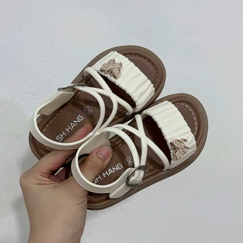 ( hàng sẵn ) sandal bé gái nhựa thơm đi mưa đi biển mùa hè đế chống trượt quai chéo êm chân mẫu mới QC 2234 ( có video )