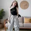 Phong cách mới mùa xuân (120-170) Màu đen đeo vai bên ngoài Jazz Dance Skinny Top