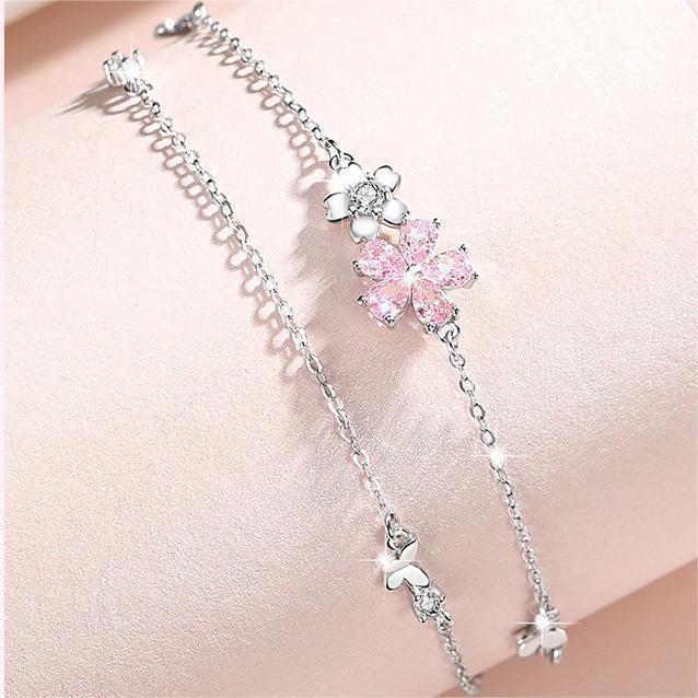 Vòng tay hai lớp hoa anh đào màu hồng ngọt ngào đính kim cương