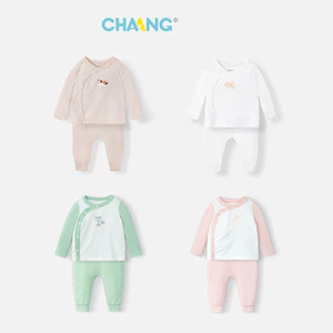 Bộ quần áo dài cúc chéo Wild cho bé sơ sinh