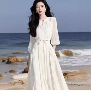 Mùa hè sang trọng nhẹ Váy dài voan trắng sang trọng Phong cách nữ thần Váy cổ tích hẹp bên bờ biển Váy Midi cao cấp đi biển