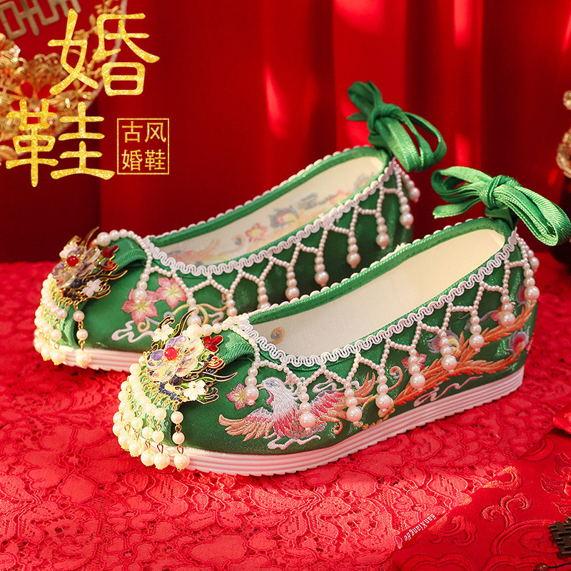 🔥 có hàng sẵn 🔥 Cổ Điển Thời Trang Cho Giày Hán phục thêu Tết Trung Thu Giày phong cách cổ điển 2025 giày Hán phục Nữ ✥Hanfu Giày Xiuhe Đầm Cưới Thêu Nữ Trung Quốc Cổ Phong Cách Xanh Giày Sedan☞