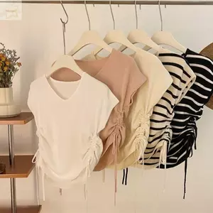 Áo dệt kim cổ chữ V AWNGD, Áo len dệt kim lụa băng có dây rút bên tay bay, sọc tương phản cổ điển Phong cách giản dị thoải mái Áo dệt kim sọc siêu ngắn vừa vặn