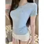 Thiết kế thời trang Sense Hollow kitty thêu vai trước Áo thun ngắn tay nữ mùa hè Phong cách mới Slim-Fit Slim-Fit Slimmer Look Top