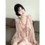 Áo sơ mi voan hoa hồng dành cho nữ mùa hè cổ chữ v cao cấp đính cườm Áo sơ mi tay áo Trumpet đẹp độc đáo