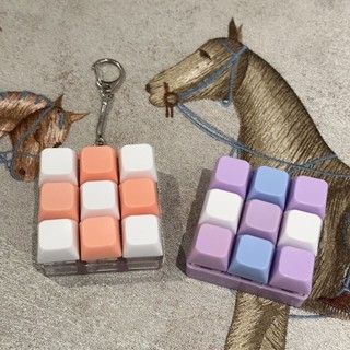 Bàn phím ngón tay JOYFULLIFE, Nút chìa khóa Giảm căng thẳng Fidget Móc khóa, Thư giãn vượt qua thời gian 2 / 3 / 6 / 9 Phím Keycap Pinch Đồ chơi dành cho người lớn