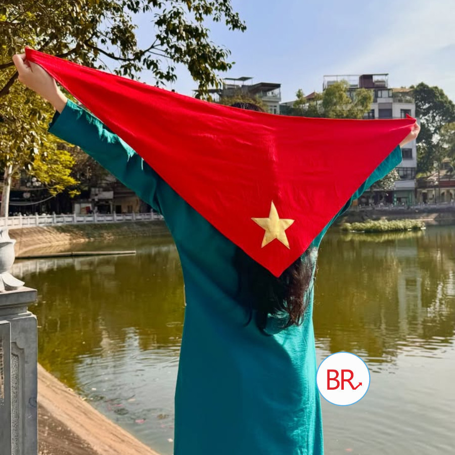 [có sẵn- hỏa tốc hcm]Khăn Quàng Đỏ Sao Vàng Nhũ 2 Lớp,Khăn Cờ Tổ Quốc,Khăn Yêu Nước Tự Hào Việt Nam, Quà Tặng Lưu Niệm