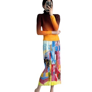 Miyake Áo Sơ Mi Cổ Cao Tay Dài Thiết Kế Xếp Ly Gradient Cho Nữ